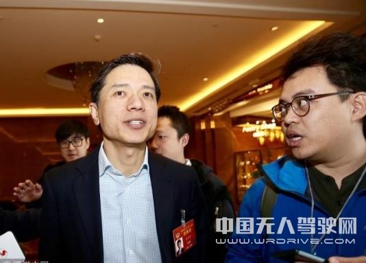李彥宏:人工智能立法不該太超前