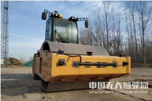 三一自主研發無人壓路機 路面施工進入智能時代