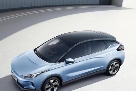 全球首款無人駕駛純電SUV！氣場趕超寶馬X1，配5G技術