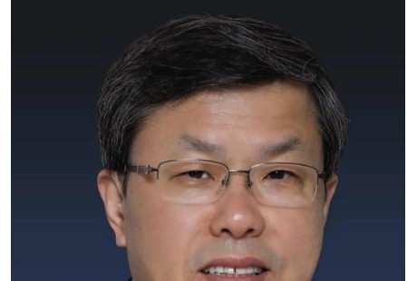 趙福全：只靠車企，做不好自動駕駛