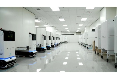 46家服務機器人企業(yè)“引爆”廣交會，廣州這家無人駕駛公司陣仗不小